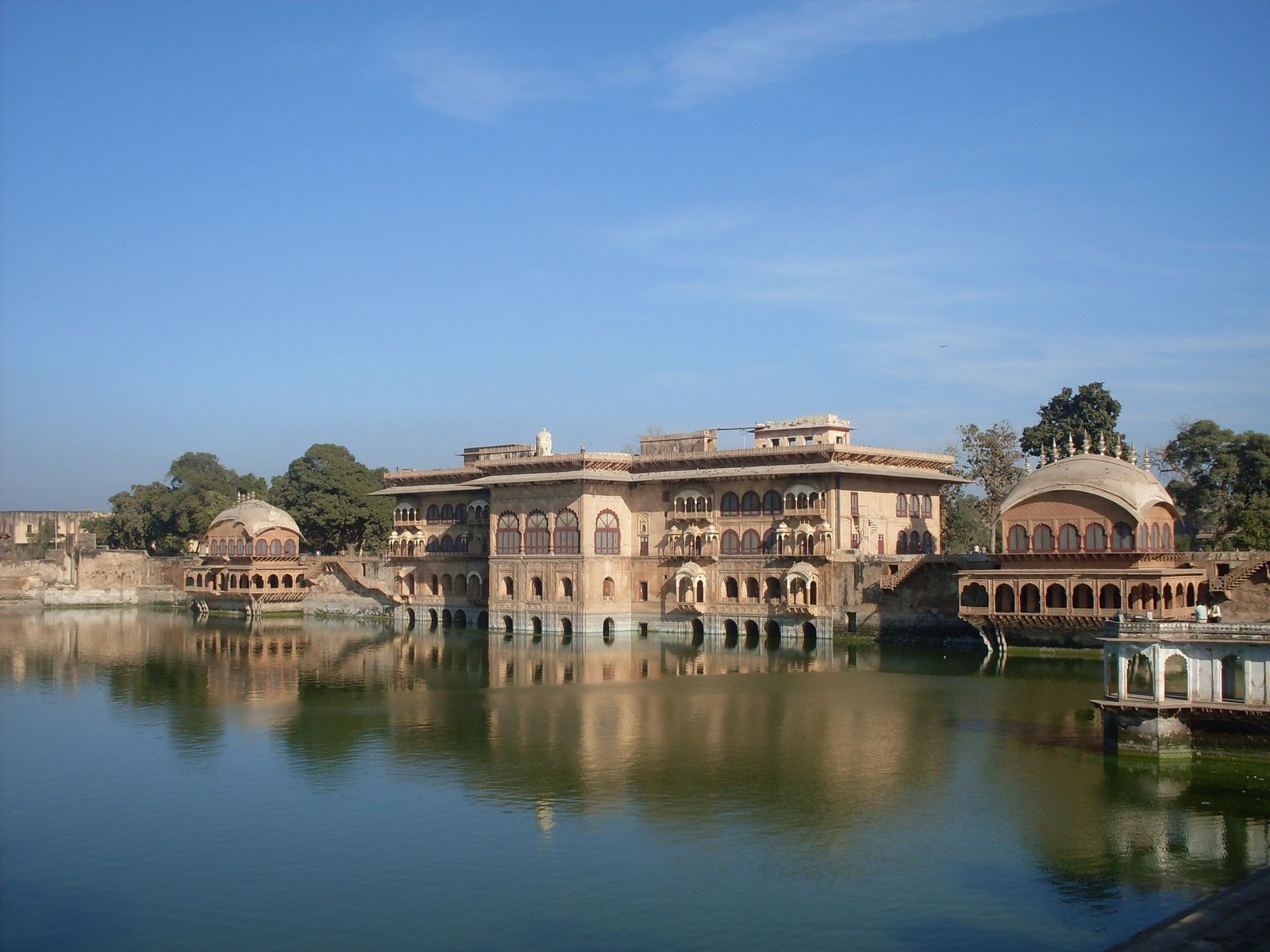 The Gopal Bhawan pavilion at Deeg reflected in the Gopal Sagar tank
