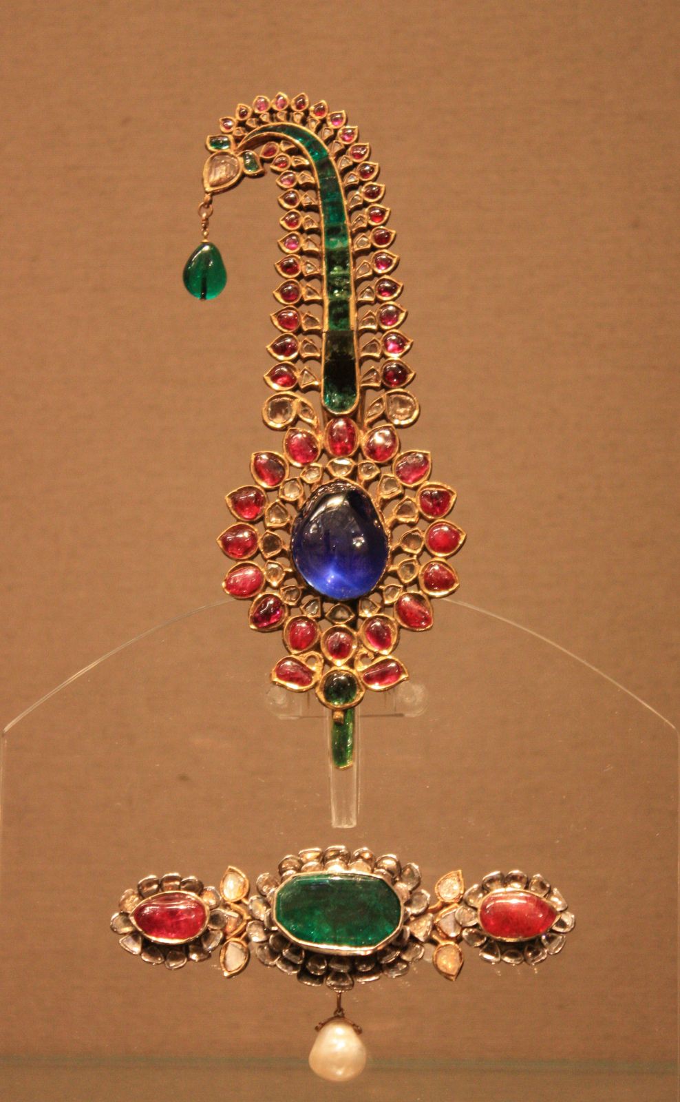 A jewelled turban ornament in the kundan style of Rajasthan