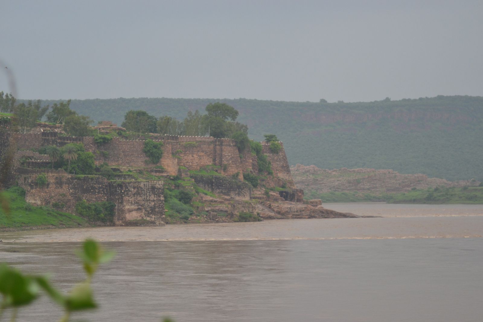 Gagron Fort above the river at the confluence of the Ahu and Kali Sindh near Jhalawar